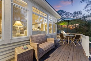 Outdoor dining - Stunning Seabrook Home on Captain Sam's Creek (Seabrook Island)