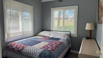 2 bedrooms, travel crib, WiFi, bed sheets
