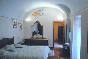 3 bedrooms, iron/ironing board, WiFi, bed sheets - Garden house from the 15th century near the Ponte Vecchio (Florence)