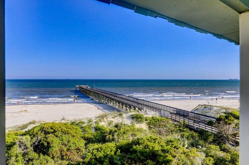 Oceanfront Sea Cabin on the Front Beach of Isle of Palms