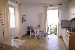 Dining - Lake View In The Heart Of Town (Bellagio)