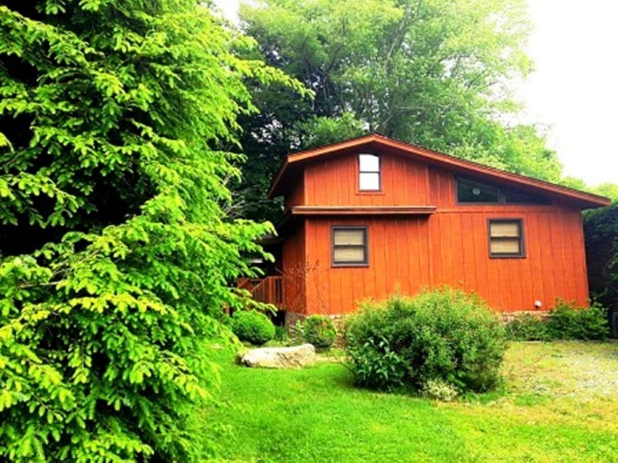 2 Br Cabin Vacation Rental In Newland, North Carolina Vrbo Property