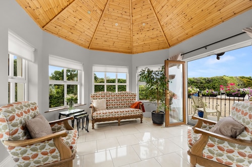 Idyllic, self catering holiday home, close to the village of Adare,. Limerick.