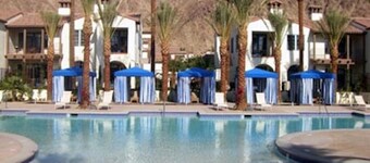 3bd/bath, Top to bottom renovations! No carpet, new cupboards and tile showers.