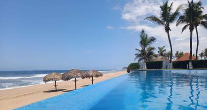 Frente al mar, 3 BR / 3. 5 BA, nuevo condominio de lujo en la playa en Pearl Tower, Mazatlán