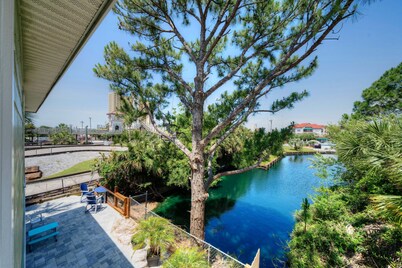 "Waterfront Wonder: 3 Bedroom Townhome with 2 Kitchens and Patio"