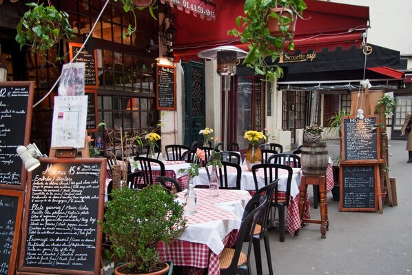 Restauration extérieure
