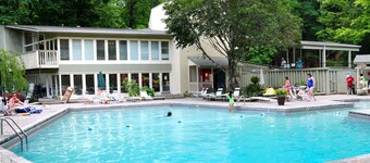 5 Minutes from the National Park! 5-star! Pet friendly