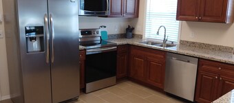 Classic Condo in the hart of Downtown Burien