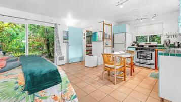 1 bedroom, WiFi, bed sheets, wheelchair access
