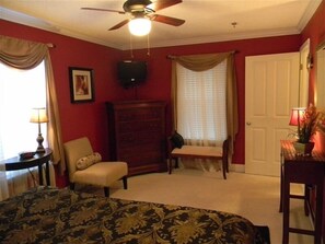 1 bedroom, iron/ironing board, free WiFi, bed sheets - Ground floor! Private Balcony!
Beautifully located!! 1 bedroom
3 Sleeping Areas (Destin)