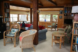 TV, DVD player, books, stereo - Experience Peace And Tranquility At Charming Cottage In Small Fishing Community. (Trinity T.B.)