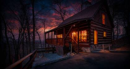 Luxury Hand-Hewn Blockhaus w / Blick auf Smokies, 6 Personen