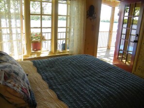 2 chambres, fer et planche à repasser, Wi-Fi gratuit, draps fournis