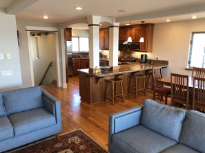 Smart TV, fireplace, DVD player, books