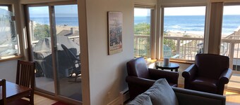 Allegra Villa Alla Spiaggia - See & Hear Ocean - Luxurious