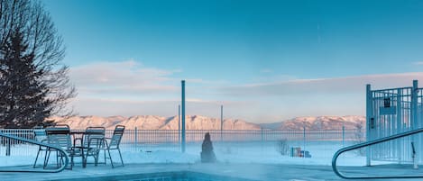 Outdoor pool, a heated pool