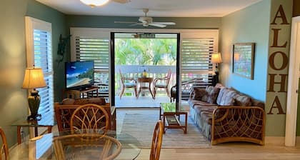 Beautiful Kamaole Beach Park two bed two bath Condo