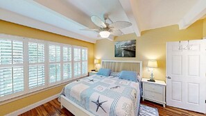 2 bedrooms, iron/ironing board, travel crib, free WiFi