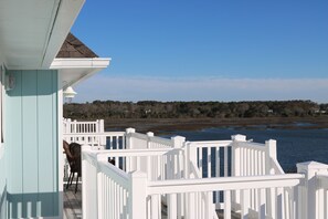 Property grounds - Monkey Sea, Monkey Dune ~ Top floor, End unit; Sound and Ocean view (Ocean Isle Beach)