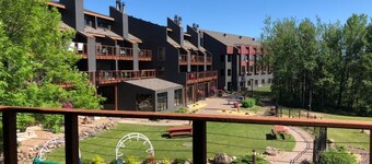 SKI-OUT & IN! Hike, bike, fish, golf, beautiful Lake Superior N Shore/Sleeps 2+