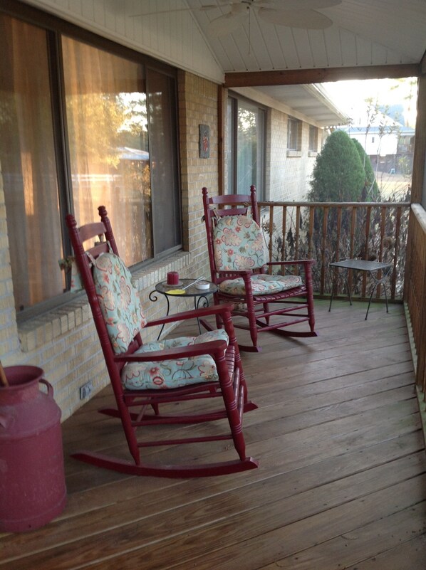 Property grounds - Family- Friendly Home On The Bon Secour River (Gulf Shores)