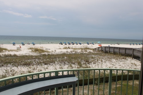 3/4bd 3Ba 1st&2 Fl  Townhouse sleeps10 w/ Dolphin Views ,Boating, Tennis,Fishing