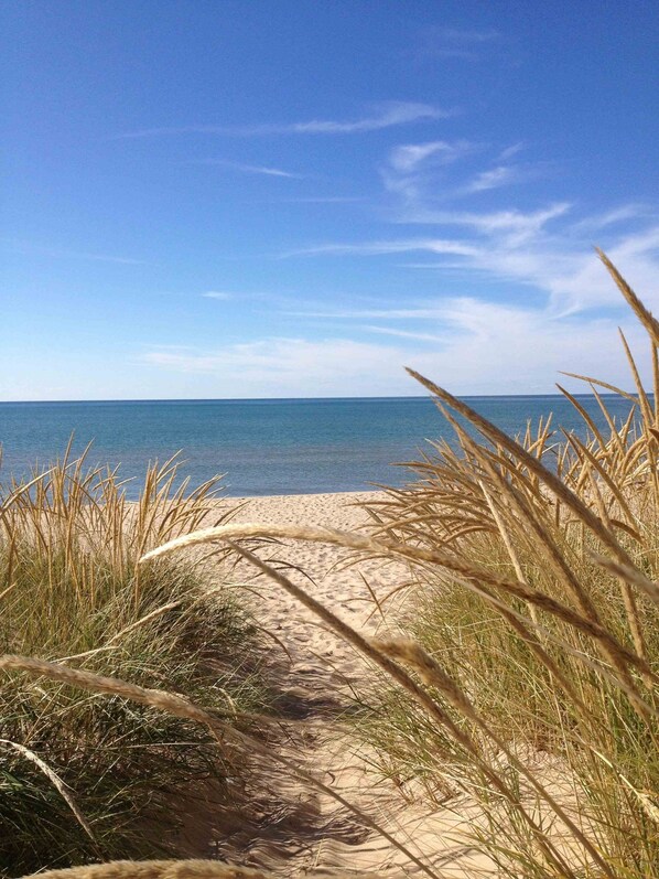 Sun-loungers, beach towels