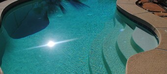 Maison 3BR avec piscine privée chauffée, golf et vue sur la montagne