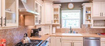 Monterey Bay Bungalow nær sjøen