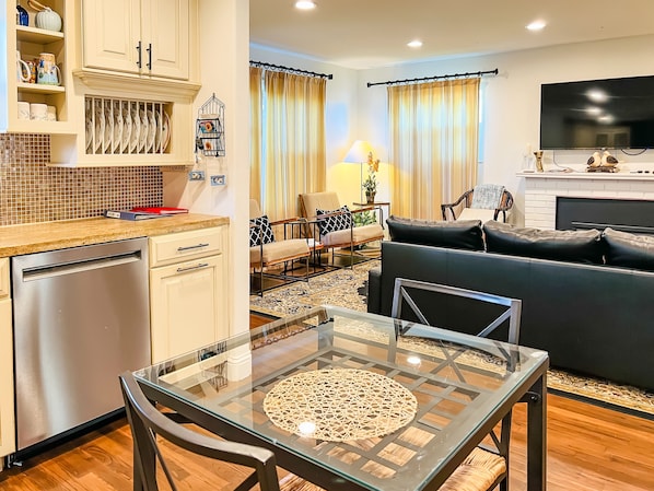 Smart TV, fireplace, stereo