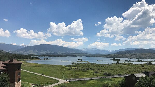 View from property - Gorgeous lake and mountain views from large 7th floor penthouse condo in Frisco (Frisco)