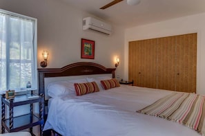 1 Schlafzimmer, Schreibtisch, Bügeleisen/Bügelbrett, kostenloses WLAN