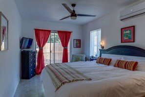 1 bedroom, desk, iron/ironing board, free WiFi