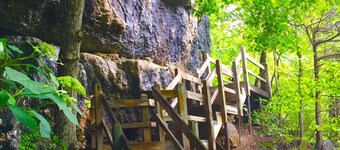 Lakefront Miramar Condo 3 Br 2 Ba + Loft,  Pool,  Great View, WIFI             