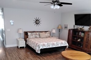 6 Schlafzimmer, Bügeleisen/Bügelbrett, kostenloses WLAN, Bettwäsche