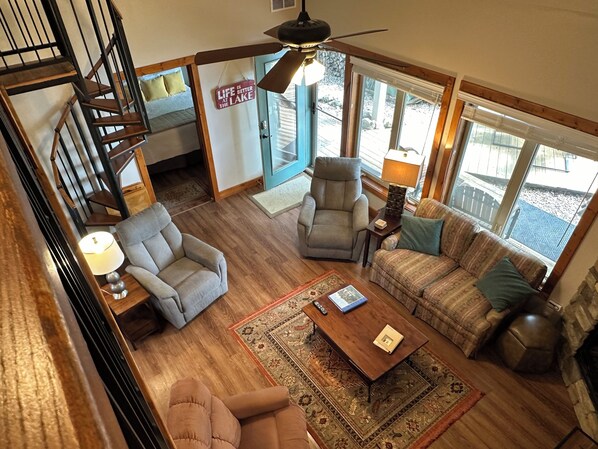 Smart TV, fireplace, books