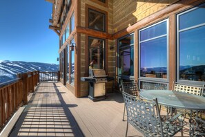 Outdoor dining - Premier Mountain Home Includes Private Lodge with Pool & Ski in/out Access (Big Sky)