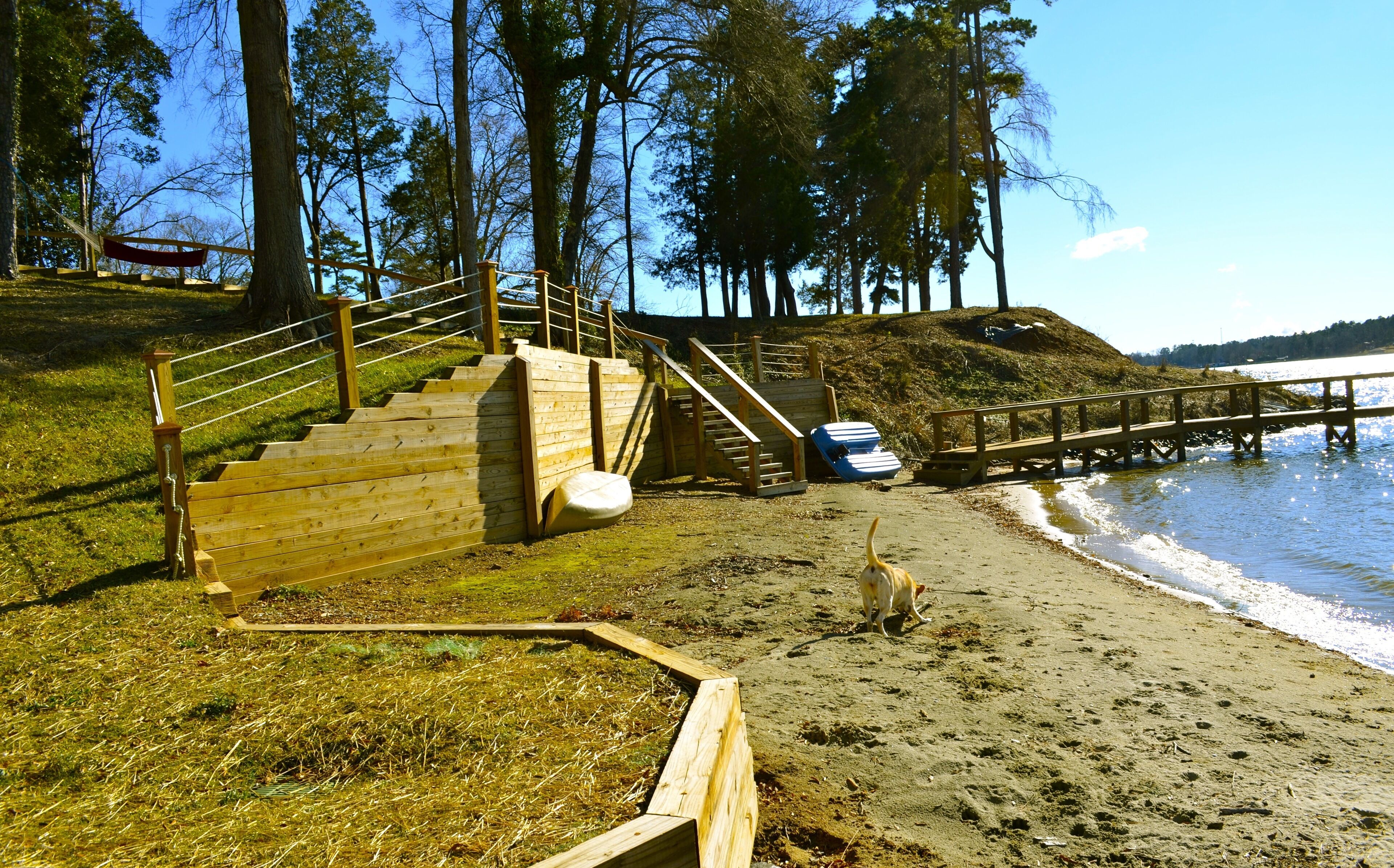 Plage à proximité, chaises longues