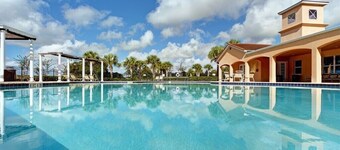 Bella Villa, grande piscina privata e Spa, Amazing Views 