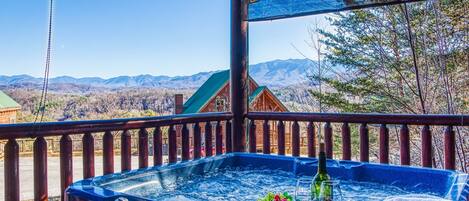 مغطس سبا خارجي