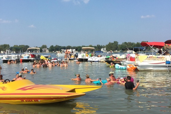 Marina/club náutico