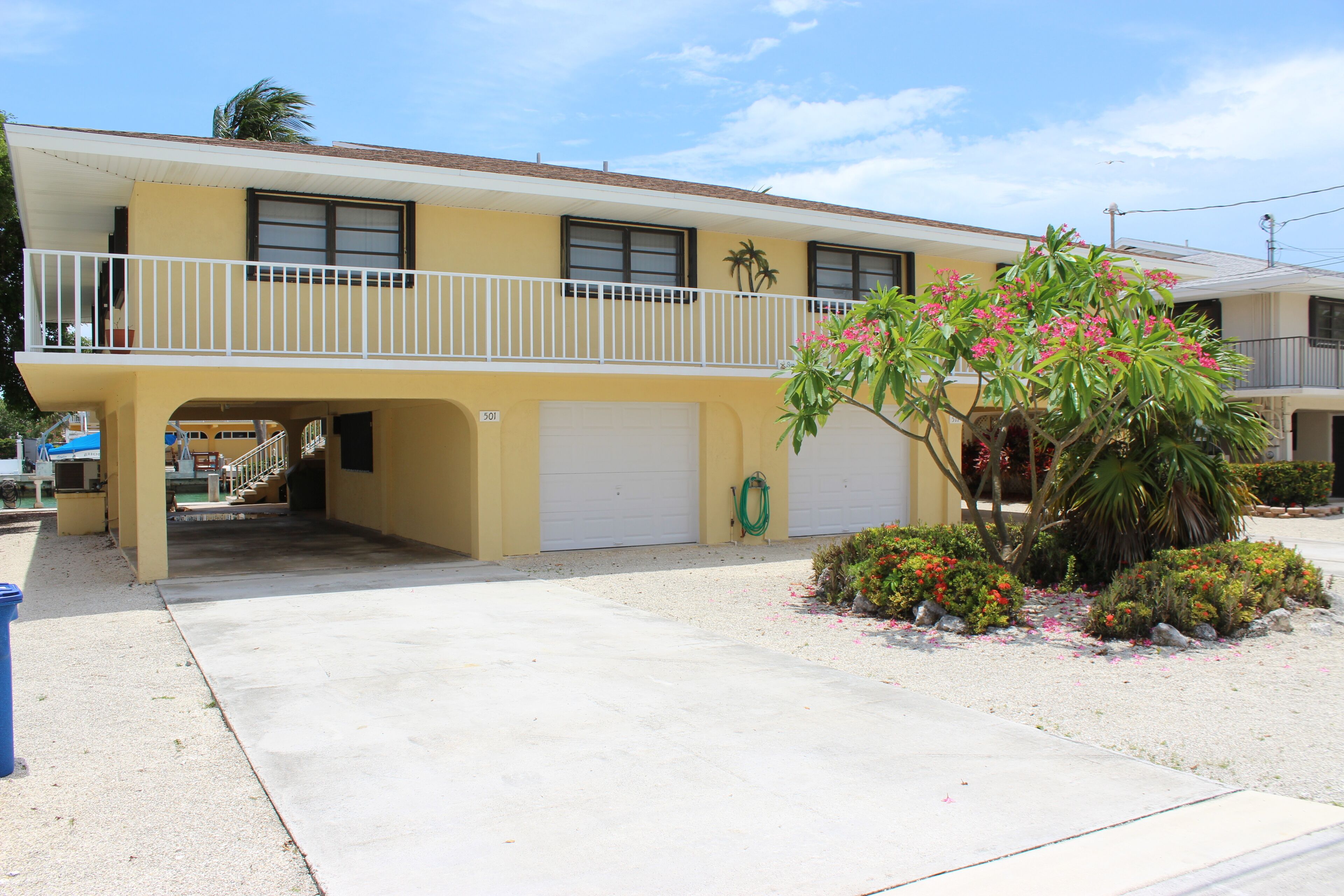 Spacious & Breezy , Great Views, Dock, Pool Club. Waterfront. Rent both sides 