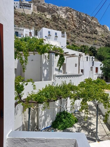 Eleimonitria house is waiting to host you in the heart of the Aegean Sea