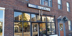 تفاصيل الفندق من الخارج