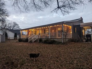 Exterior - Escape to a relaxing retreat just minutes away (Chesnee)