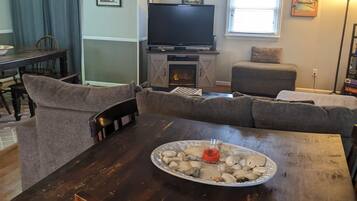 Smart-TV, DVD-Player, Videothek