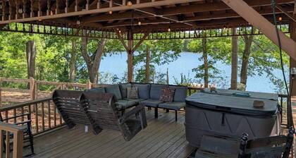 Escape to a relaxing retreat just minutes away