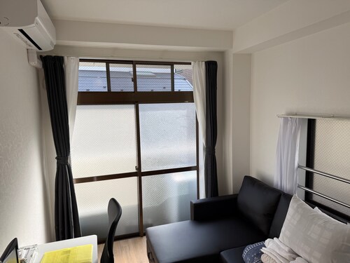 Near Shibuya, Quiet And Relaxing Yoga Area!