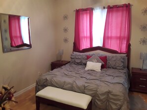 4 soverom, skrivebord, strykejern/-brett og wi-fi (inkludert)